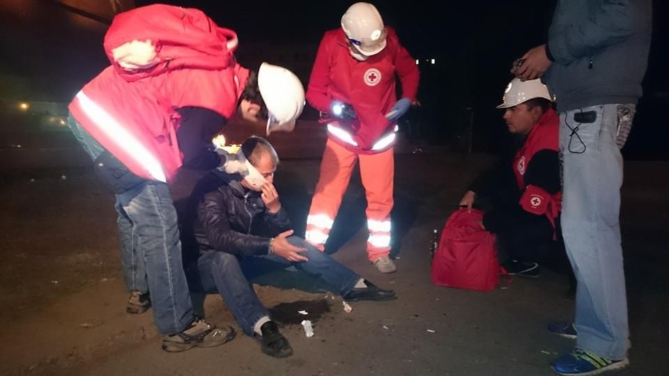 В Харькове произошли столкновения между сторонниками и противниками Ленина (ФОТО)