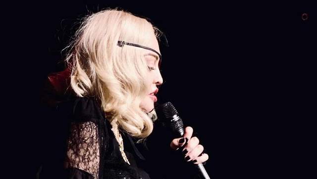  ������� madonna ����� ������ 8px ����� ������� ����� 