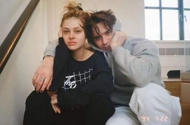  ����� 8px nicolaannepeltz instagram 17px 14px margin-bottom margin-top 