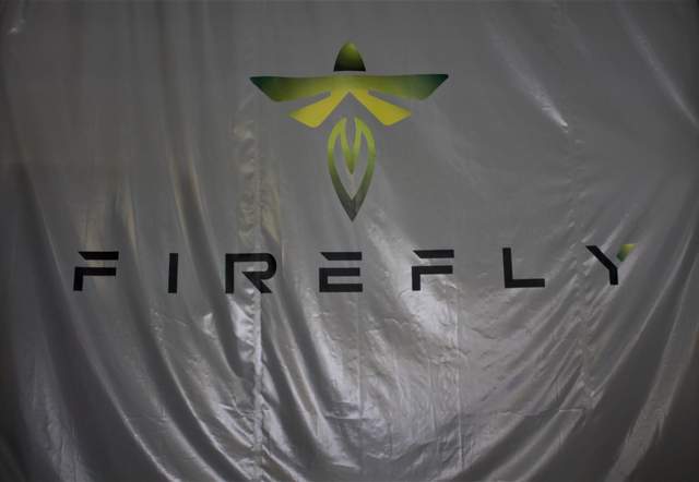  firefly aerospace ���� ������� center ������ �������� 