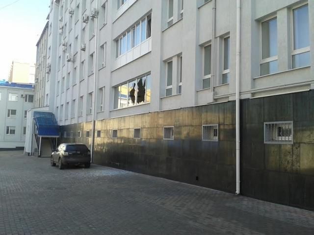 Луганское управление СБУ после штурма [Фото]