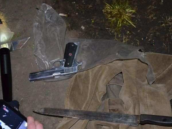 В палатках сепаратистов в Николаеве нашли оружие [Фото]