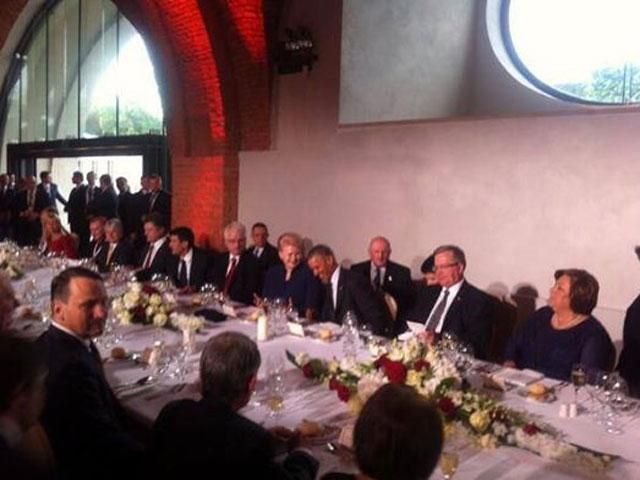 Фото дня: Джемилев собрал в Польше десятки мировых лидеров