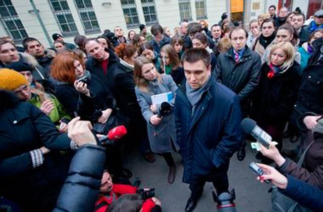 Уроженец России продвигает евроинтеграцию: ТОП-5 фактов о Климкине Уроженец России продвигает евроинтеграцию: ТОП-5 фактов о Климкине