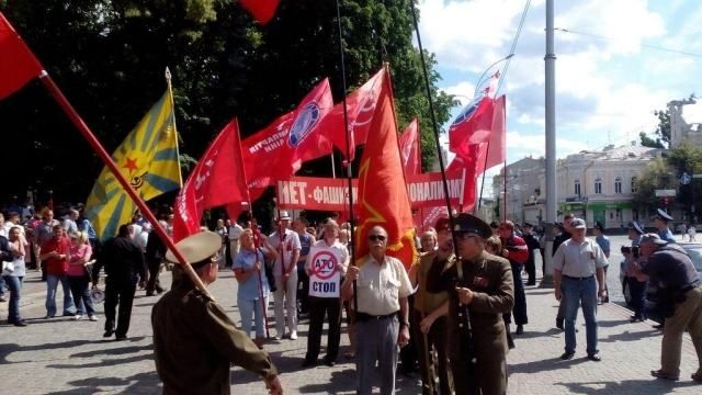 В Харькове будут митинговать майдановцы и антимайдановцы [Фото]