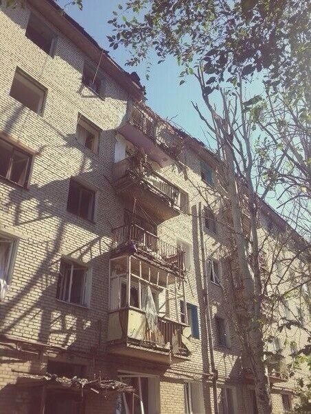 Жилые дома в Николаевке подверглись артиллерийскому обстрелу [Фото]