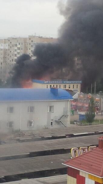 В Луганске обстреляли жилые кварталы, есть жертвы [Фото. Видео 18+]
