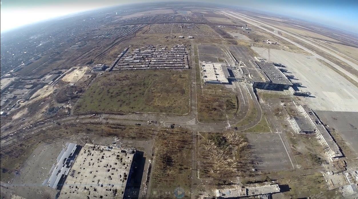 Как выглядит Донецкий аэропорт с высоты птичьего полета [Фото]
