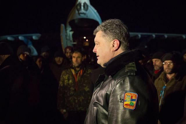 Президент встретил освобожденных из плена украинских воинов (Фото, Видео)
