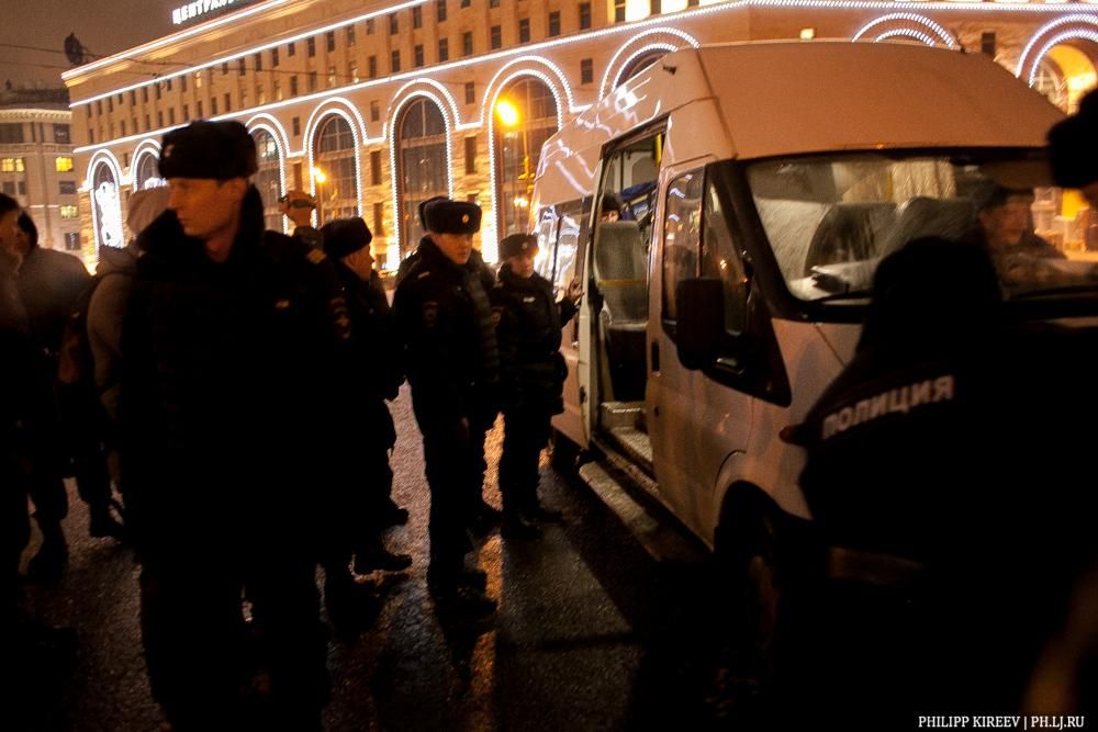 В Москве задержали 11 человек, которые вышли на акцию поддержки Савченко