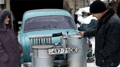 Полтавец перевел "Волгу" на дрова и ездит за копейки