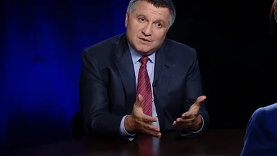 Аваков пригрозил расстрелом полицейским за ДТП на новых авто