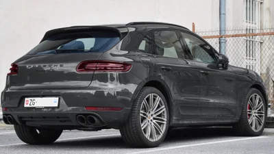 Porsche Cayenne і Macan отримають версії купе