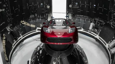 Ілон Маск запустить електромобіль Tesla в космос