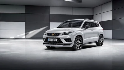 Тепер офіційно: іспанці показали "гарячий" кросовер Cupra Ateca