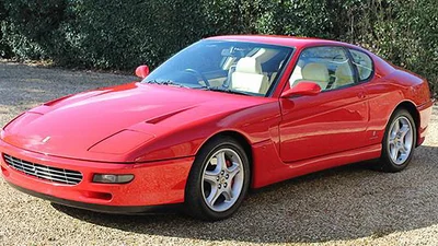 На двадцятирічне Ferrari за 2,1 млн вишикувалась черга з заможних українців