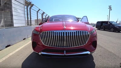 Відео-огляд електричного кросовера Mercedes-Maybach