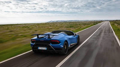 Перегони між Lamborghini і винищувачем Міг-29: Відео