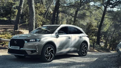 Стали відомі подробиці про підзаряджаємий гібрид DS 7 Crossback E-Tense 4x4
