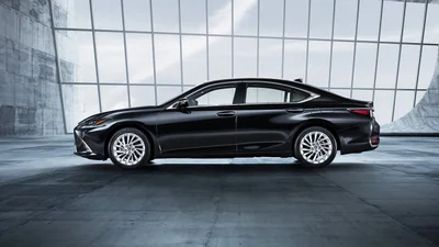 Новий Lexus ES вже можна замовити в Україні