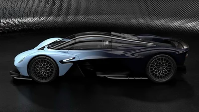 От вида Aston Martin Valkyrie можно обалдеть