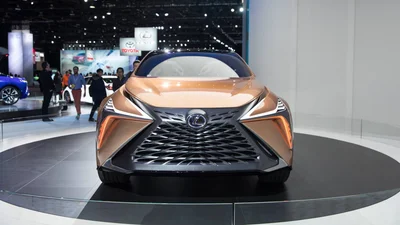 Lexus хочет конкурировать с Lamborghini