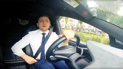 Автомобиль Зеленского - на чем ездит президент Украины: видео