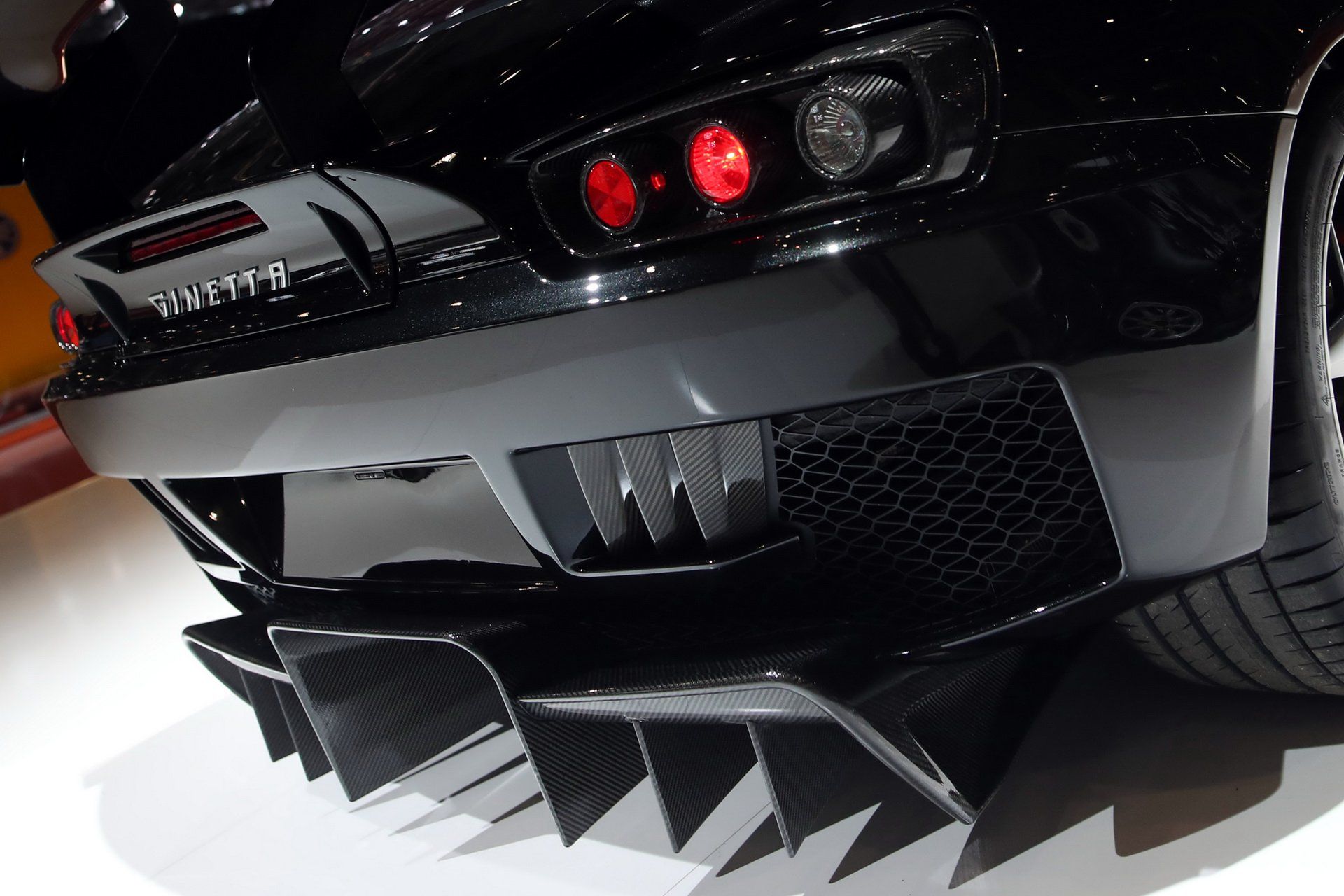 Женевський автосалон: Ginetta Akula – гостра як бритва, швидка як ...