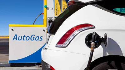 Автомобільний газ стрімко дорожчає – вже більше 12 грн за літр