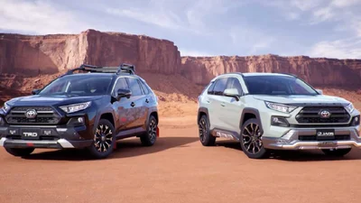 Toyota RAV4 причепурився у спортивні костюми від TRD і Modellista