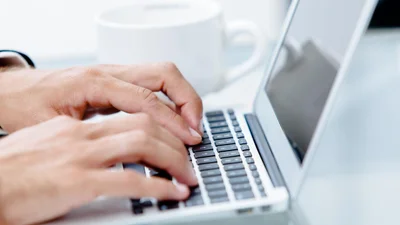 Що можна дізнатись про водія та автомобіль On-line