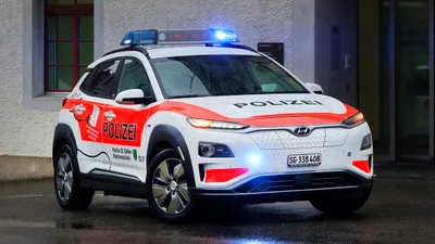 Полицейских пересадили на электрокары Hyundai Kona Electric