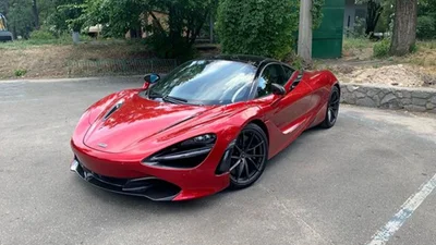 В Киеве снова засветился новый суперкар McLaren 720S