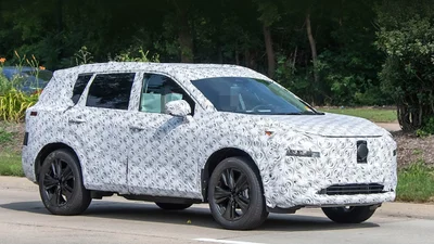 Автошпионы "поймали" прототип будущего Nissan X-Trail