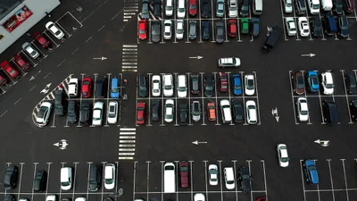 Правила паркування 2021 в Україні – де паркувати авто і як