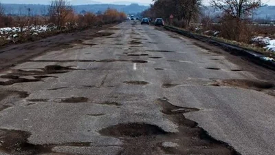 Куда на самом деле идут средства Укравтодора