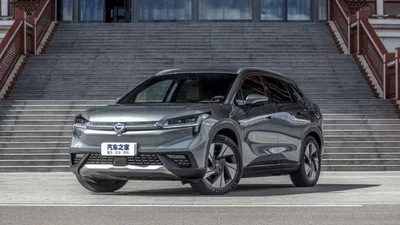 Стартували продажі електричного кросовера з запасом ходу більшим, ніж у Tesla Model X