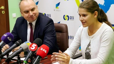 Украинская школьница получила грант в 500 000 гривен за свое жизненно необходимое изобретение для автомобилей (видео)