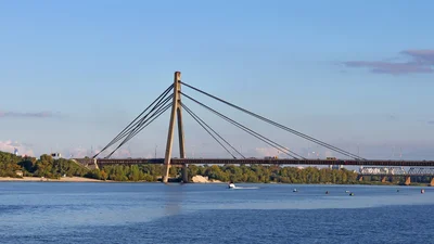 В Киеве на два дня перекрыт Северный мост