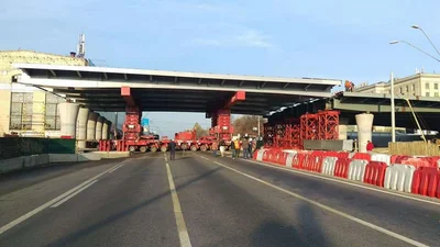 В Киеве полностью перекрыли проспект Победы