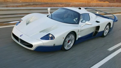 Британец купил "в кредит" Maserati MC12 за 2,1 миллиона фунтов стерлингов
