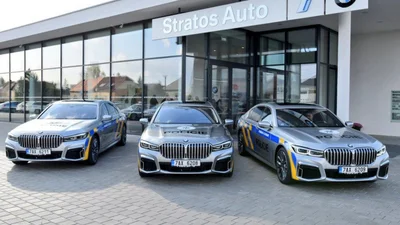 Поліції видали новенькі BMW сьомої серії