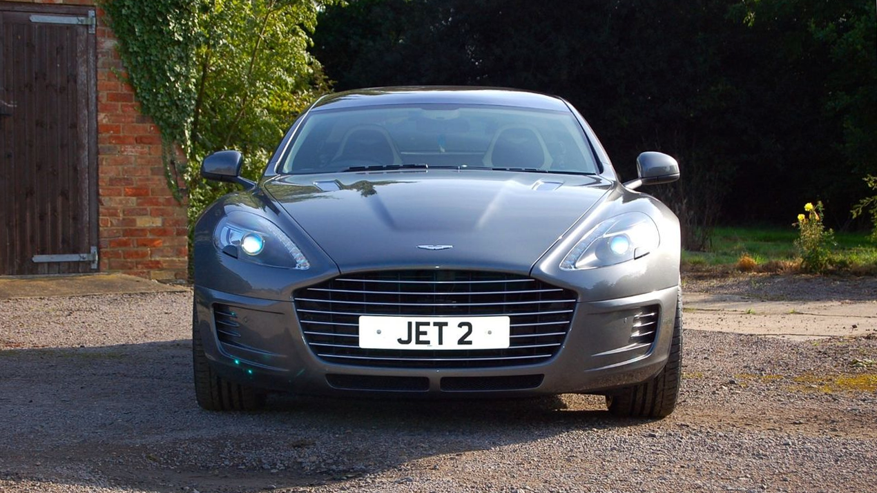 Єдиний у своєму роді Aston Martin Jet 2+2 виставили на продаж