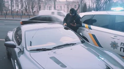 Что сделает владелец Aston Martin, чтобы не платить штраф: видео