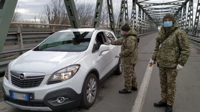 Визначено режим роботи КПП для автомобілістів