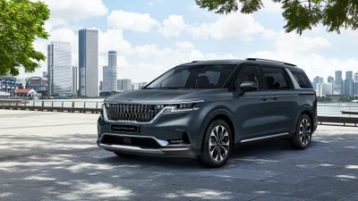 Мінівен Kia Carnival 2021 представлений офіційно