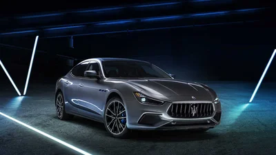 Maserati Ghibli Hybrid представлений офіційно з 330-сильним мотором і підтягнутим обличчям