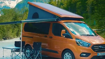 Дім на колесах: Ford представив авто для любителів подорожей