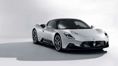 Maserati наконец официально представила свой новый суперкар MC20