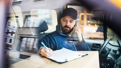 Авто для работы курьером и доставки – подборка – цены, обзор